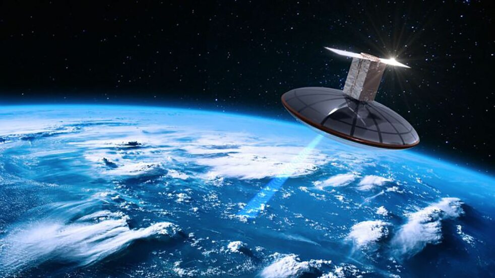 Satellite communication - Space Environment, Station
